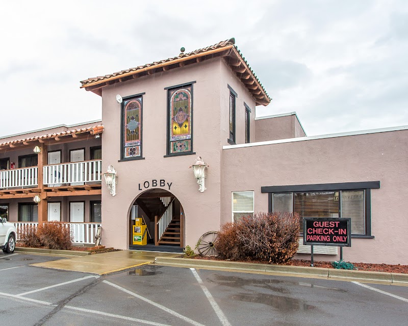 Rodeway Inn Baker City in Baker City, United States