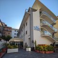Royal Hotel