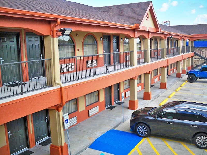 Scottish Inn & Suites in Beaumont, United States