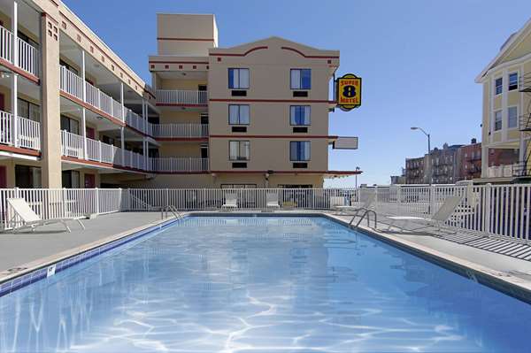 Super 8 by Wyndham Atlantic City in Atlantic City, United States