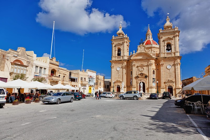 The Cloisters Bed & Breakfast in Xaghra, Malta