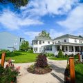 The Lakehouse Inn