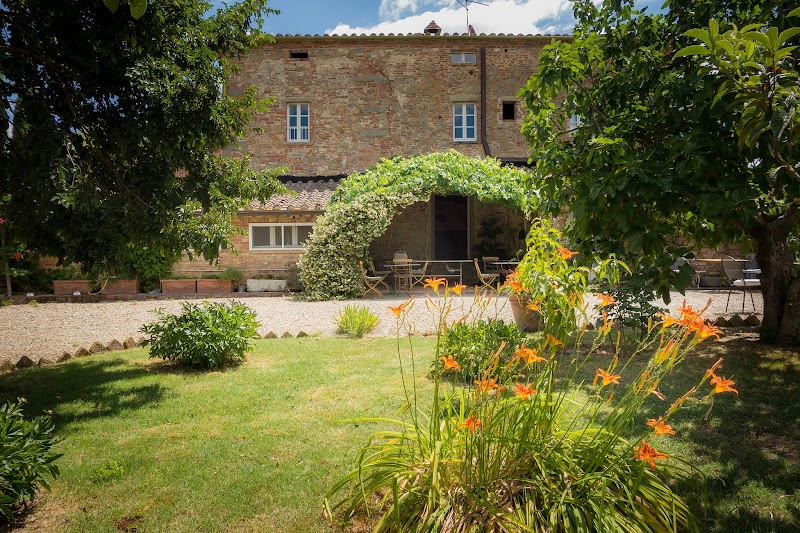 Villa La Lodola in Foiano della Chiana, Italy