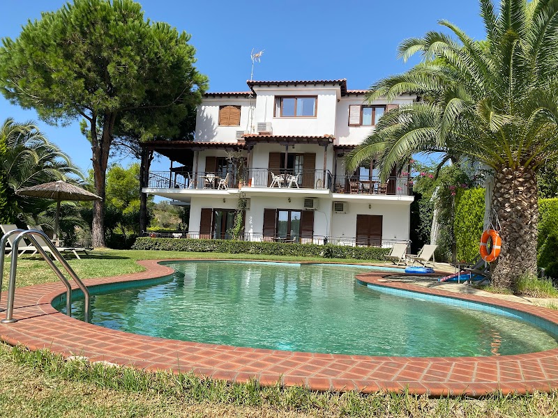 Villa Xanthippi in Agia Paraskevi, Greece