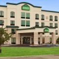 Wingate by Wyndham Bismarck