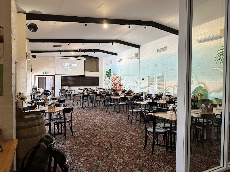 Wintersun Hotel Motel in Geraldton, Australia