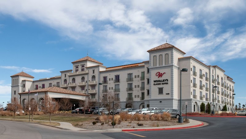 Woolley's Classic Suites in Aurora, United States