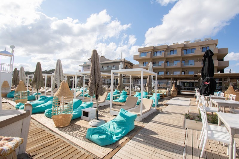 Yianna Caravel Suites in Gazi, Greece