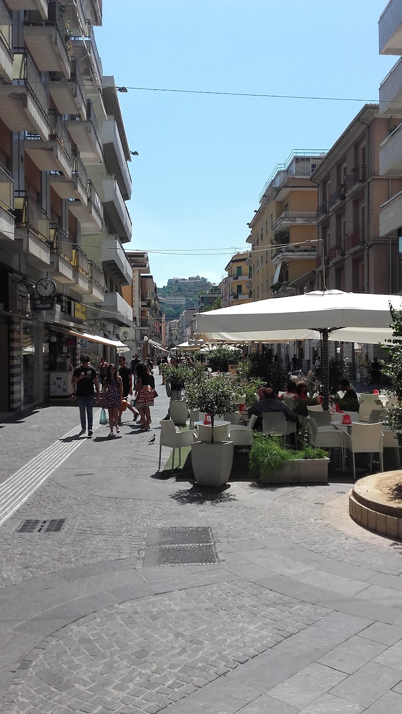 B&B Le Sculture in Cosenza, Italy