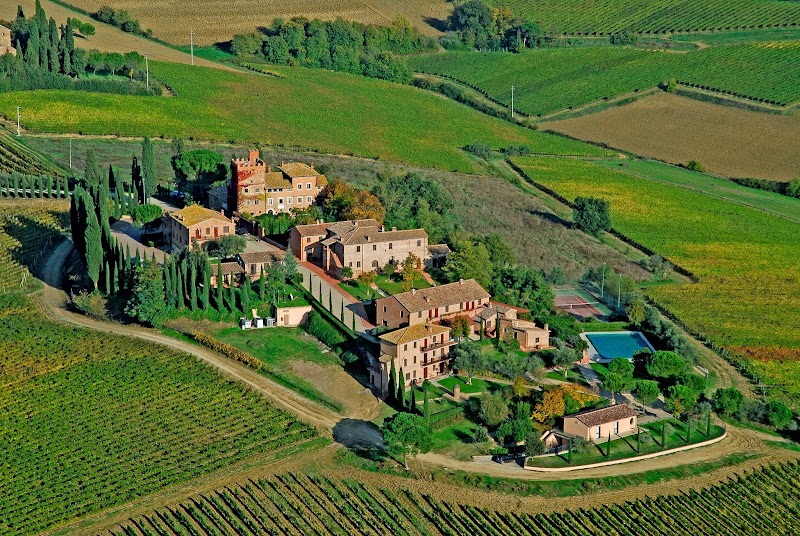 Borgo Tre Rose in Montepulciano, Italy