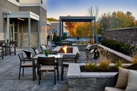 Courtyard by Marriott Albany Airport in Albany, New York, United States