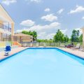 Days Inn & Suites by Wyndham Athens Alabama