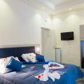 Gold Hotel