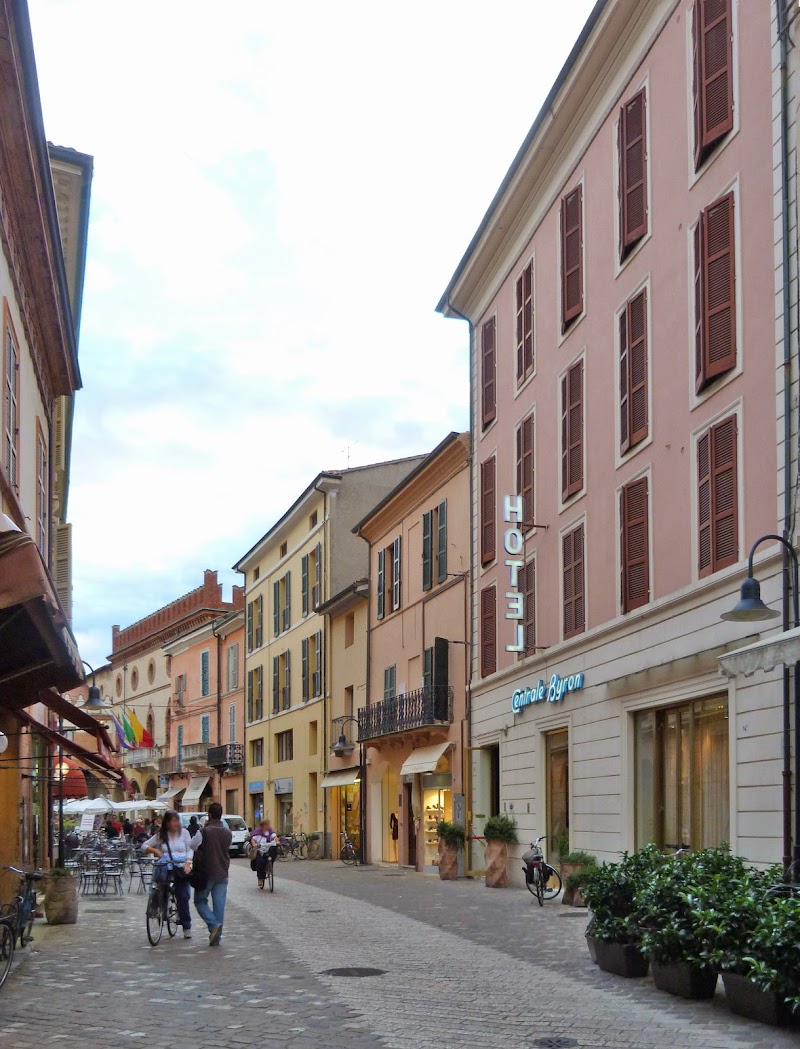 Hotel Centrale Byron in Ravenna, Italy