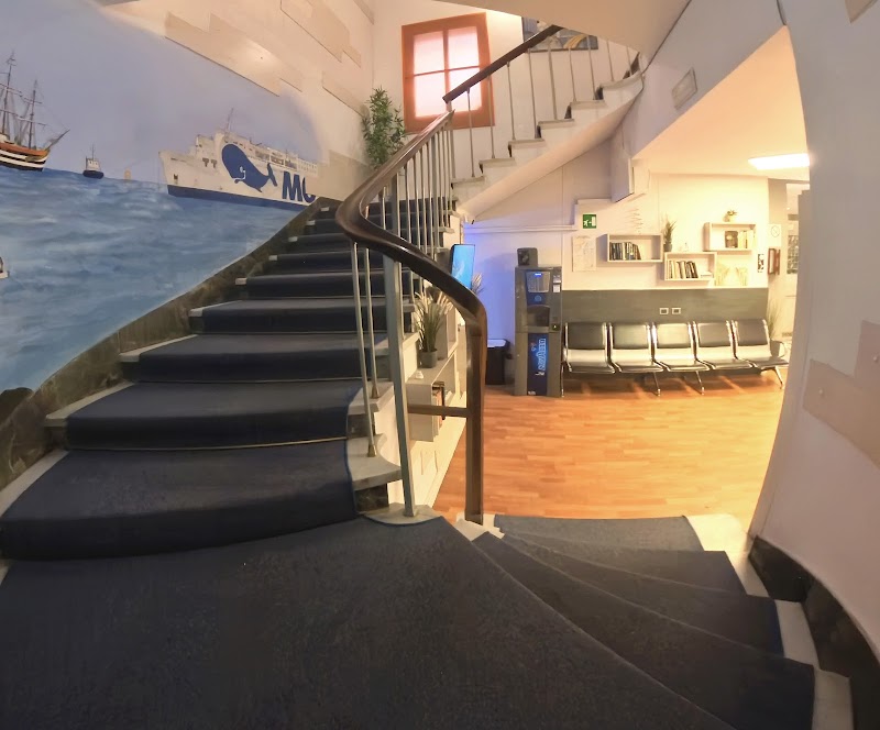 Hotel Giappone Inn Parking in Livorno, Italy