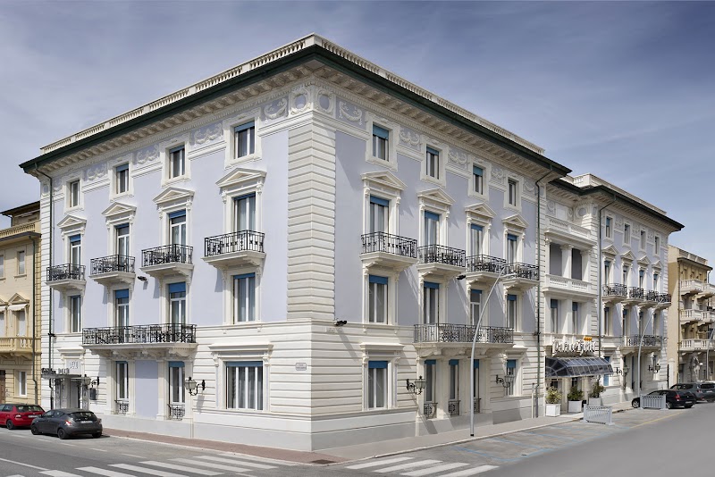 Hotel Palace in Reggio Emilia, Italy