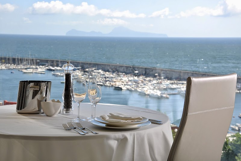 Hotel Poseidon in Torre del Greco, Italy