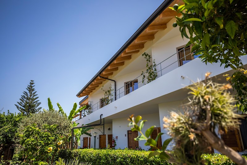 Hotel Residence Hibiscus in Scalea, Italy