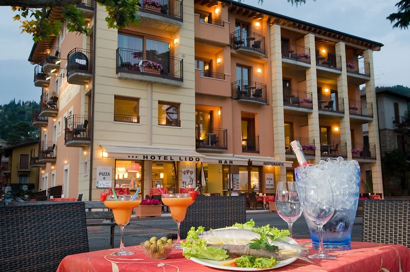 Hotel Ristorante Lido in Salo, Italy