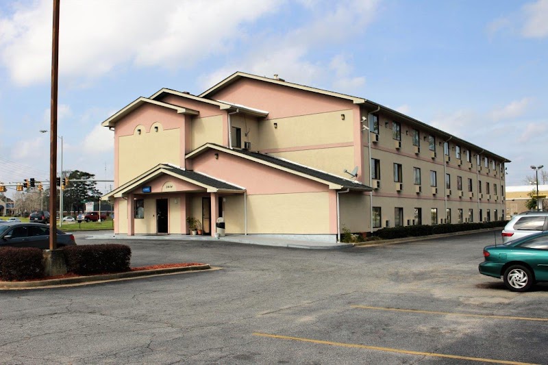 Knights Inn Albany in Albany, Georgia, United States