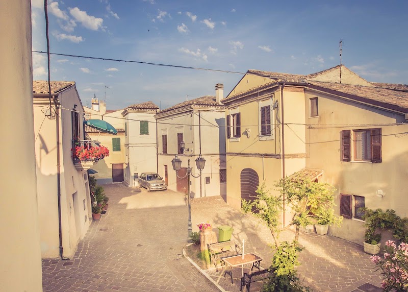 La Finestra Sul Cortile in Monte Sant'Angelo, Italy