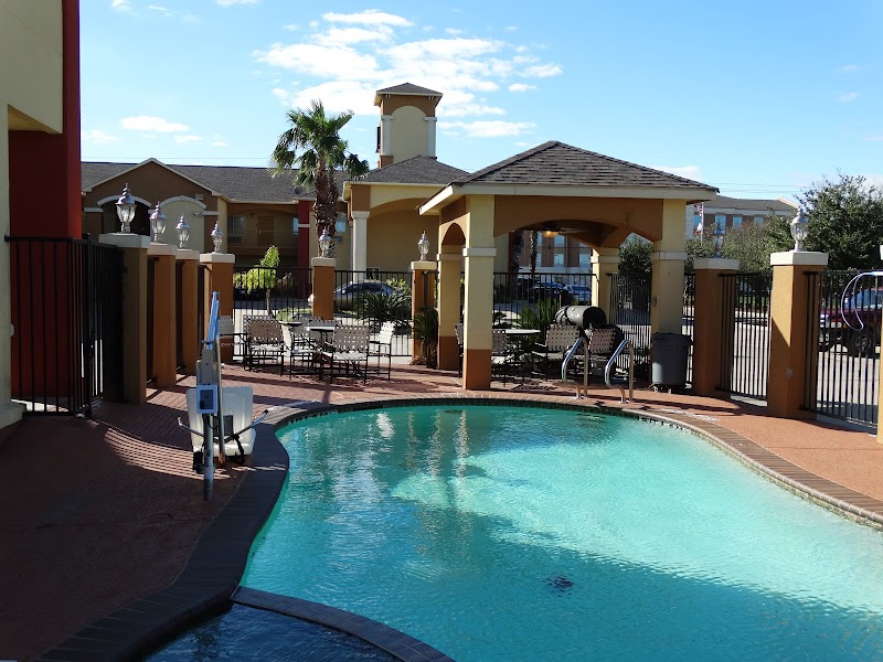 Regency Inn & Suites - Baytown in Baytown, Texas, United States