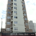 River Palace Hotel