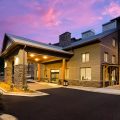 Riverstone Lodge