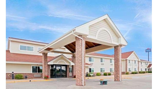 AmericInn by Wyndham Manitowoc in Manitowoc, Wisconsin, United States