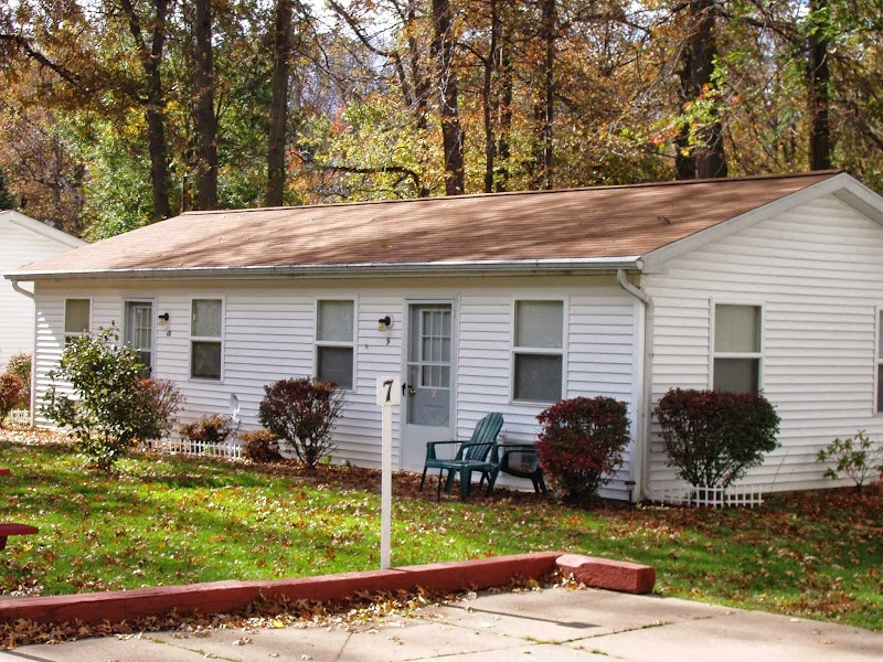 Anchor Motel and Cottages in Geneva-On-The-Lake, OH, United States