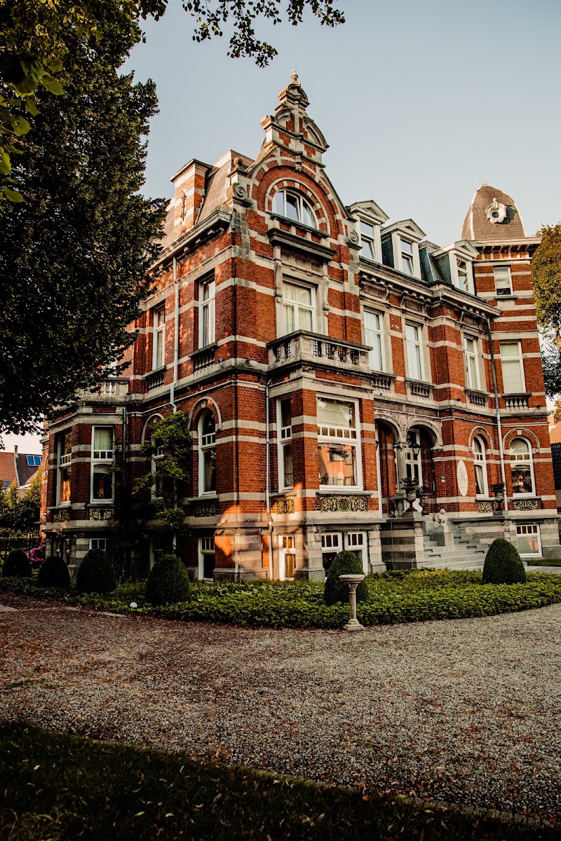 B&B 't Kasteel & Koetshuys in Nieuwpoort, Belgium