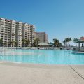 Barefoot Resort & Yacht Club