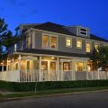 Bay Breeze Inn & Bistro
