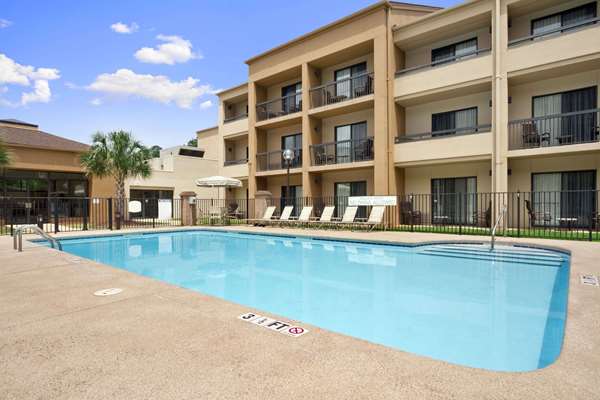 Baymont by Wyndham Columbia Northwest in Columbia, South Carolina, United States
