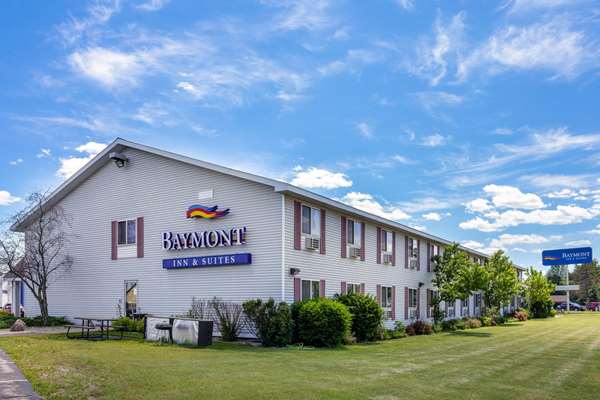 Baymont by Wyndham Marinette in Marinette, Wisconsin, United States