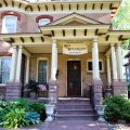 Bed & Breakfast on Broadway