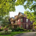 Berry Manor Inn