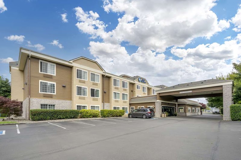 Best Western Astoria Bayfront Hotel in Astoria, Oregon, United States