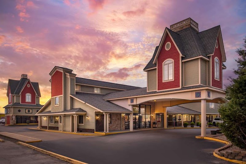 Best Western Green Tree Inn in Clarksville, Indiana, United States