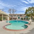 Best Western Plus Black Oak