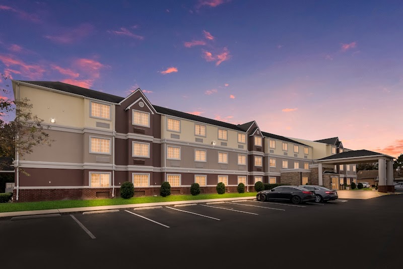 Best Western Plus Elizabeth City Inn & Suites in Elizabeth City, North Carolina, United States