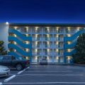 Best Western Plus Holiday Sands Inn & Suites