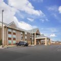 Best Western Plus Riata Hotel