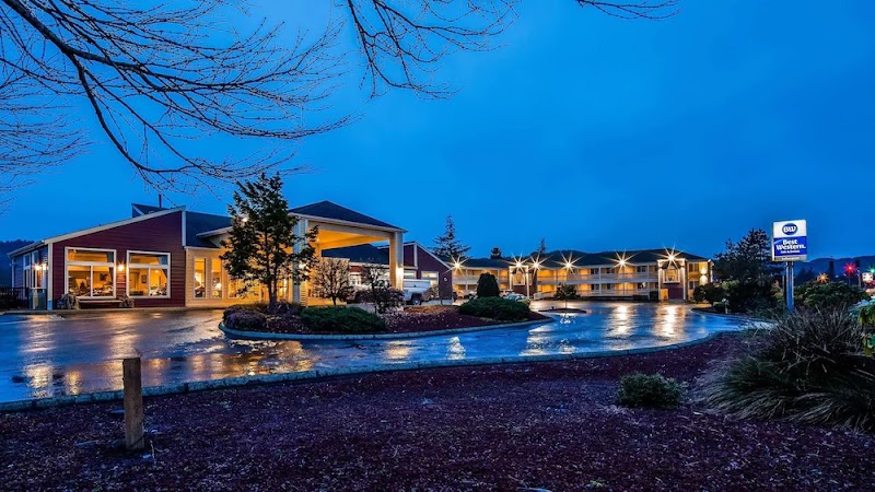 Best Western Salbasgeon Inn & Suites in Reedsport, Oregon, United States