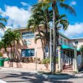 Blue Wave Hollywood Beach