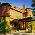 Brewster Inn