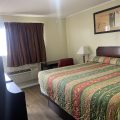 Budget Inn & Suites