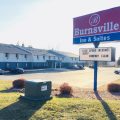 Burnsville Inn & Suites