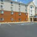 Candlewood Suites Bowling Green