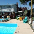 Captain’s Cove Motel